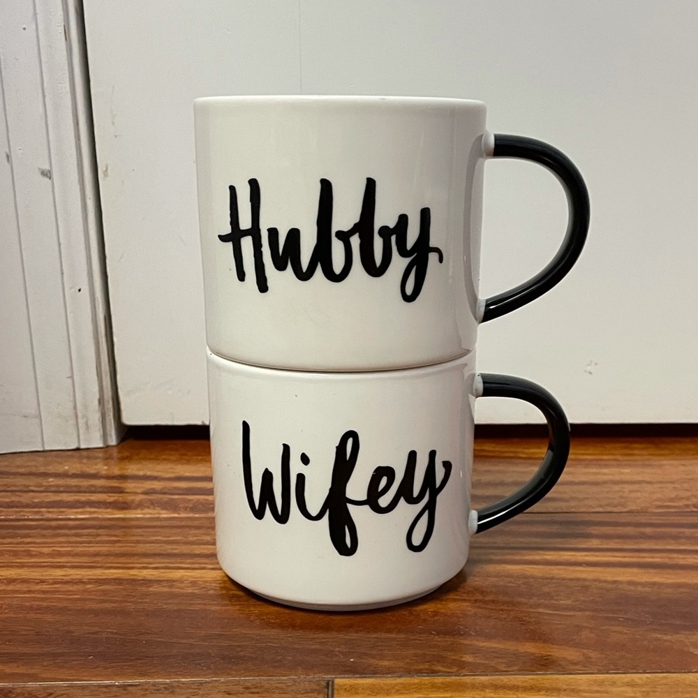 Hubby Wifey Mug Set